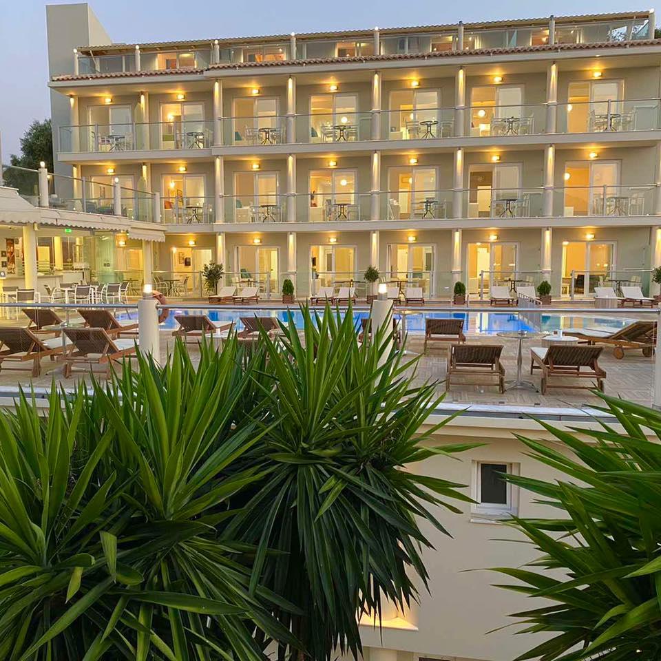 Palapart Gikas Suites And Studios Gouviá Eksteriør bilde