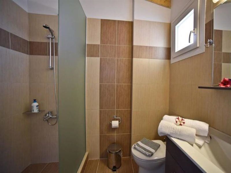 Palapart Gikas Suites And Studios Gouviá Eksteriør bilde